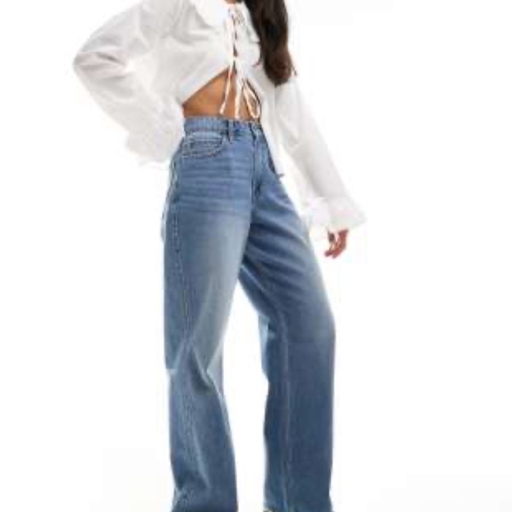 Hollister Ultra High Rise Baggy women’s Jeans 100% cotton